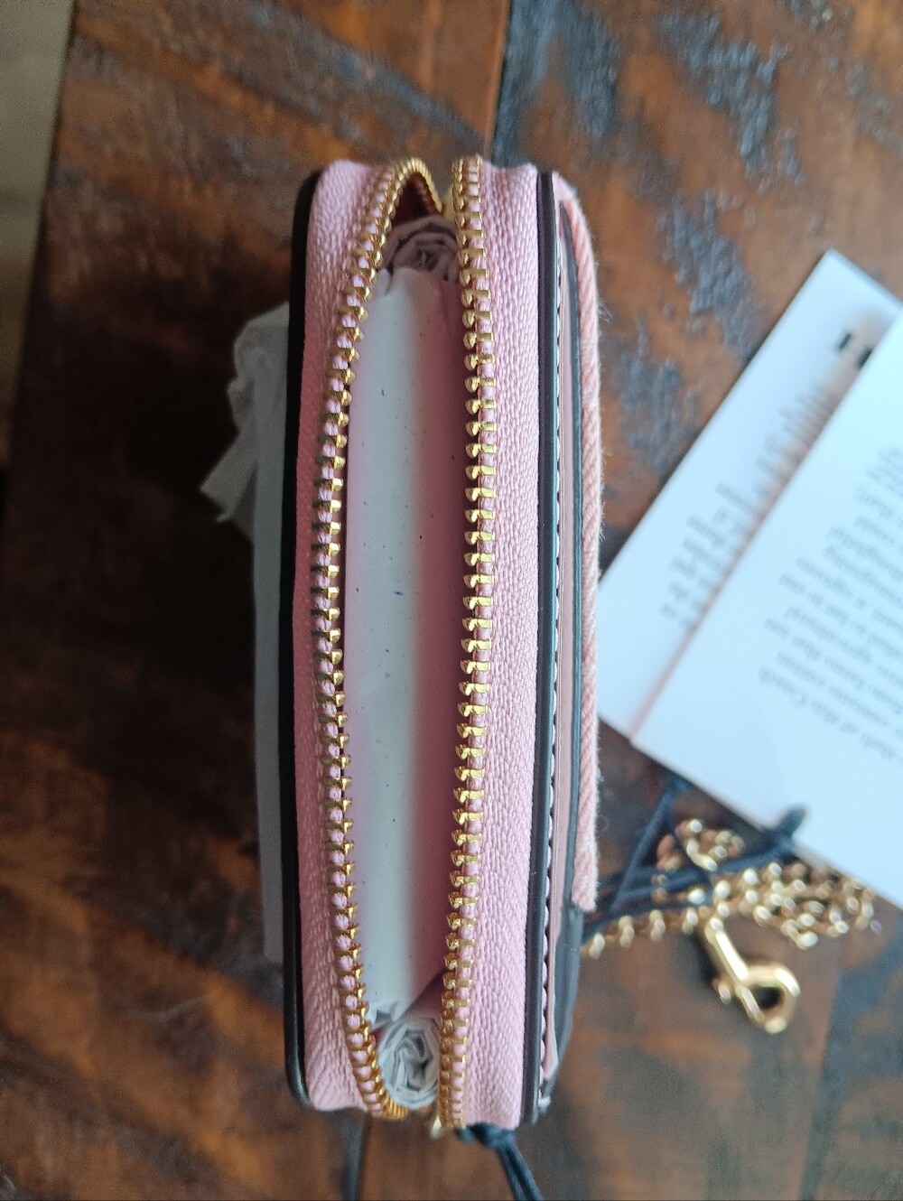 Coach Blush Pink Signature Card Case with Gold Chain- New With Tags! - Picture 3 of 4
